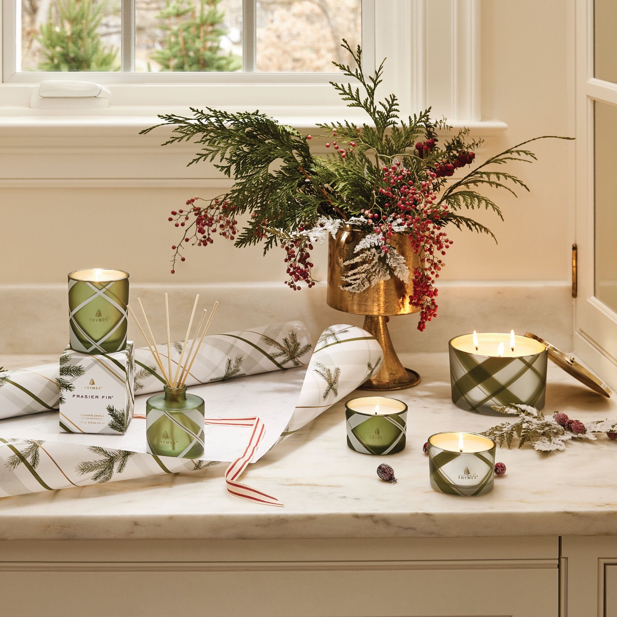 Frasier Fir® Frosted Plaid 6.5 oz Poured Candle - Image 4