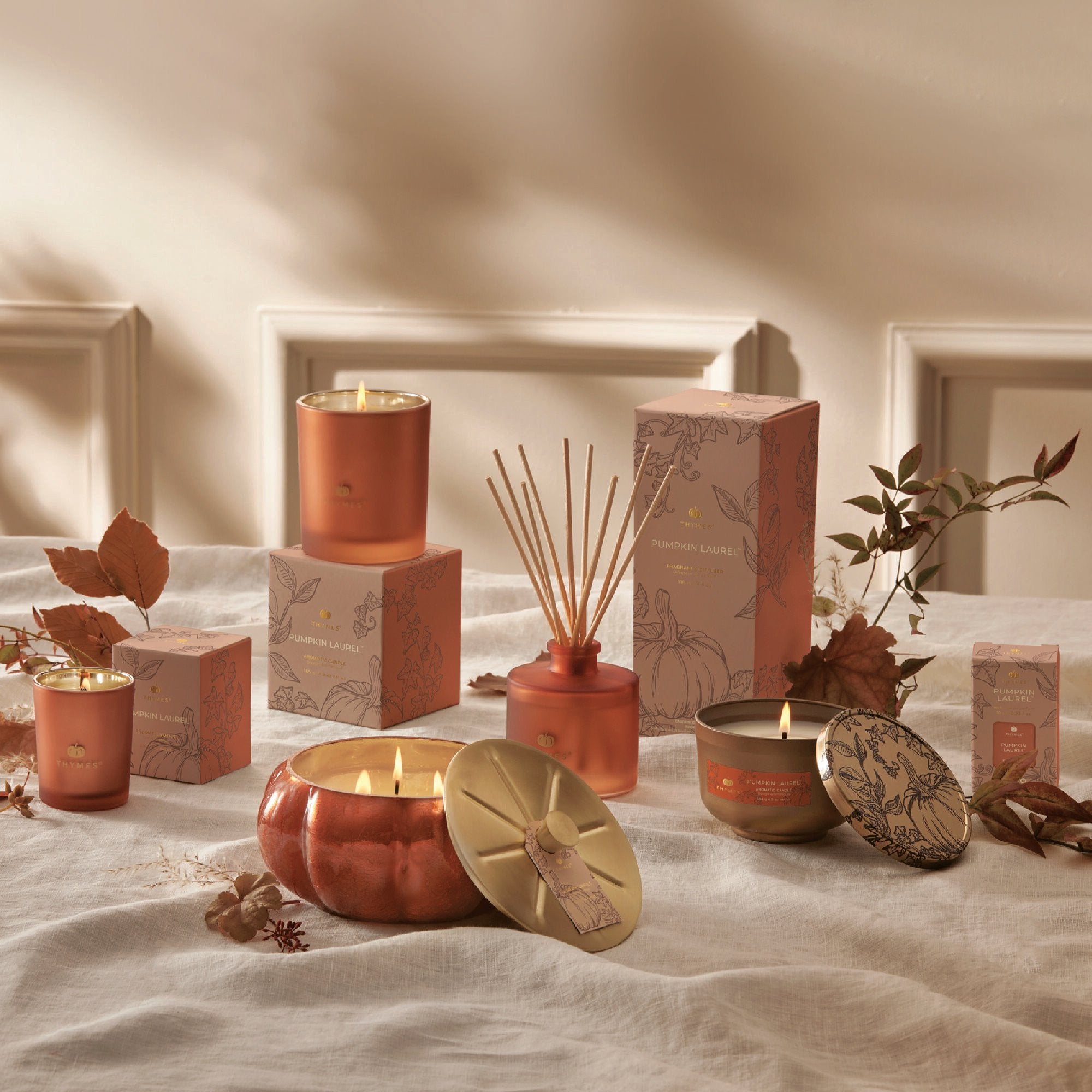 Pumpkin Laurel Votive Candle - Image 4